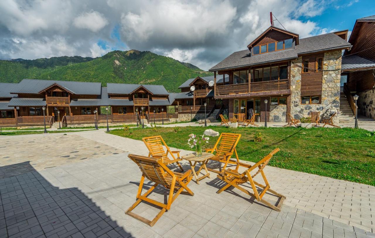 Hotel Banguriani Mestia Exterior photo