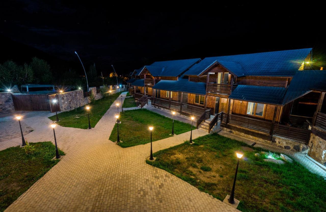Hotel Banguriani Mestia Exterior photo